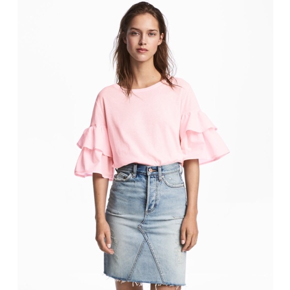 H&M Tops - NEW H&M Ruffle Flounce Sleeve Top Pink